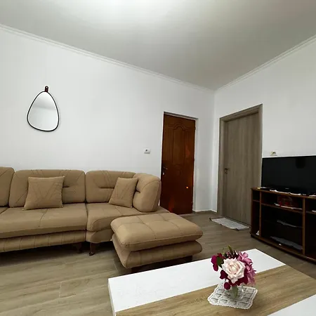 Villa Laura *