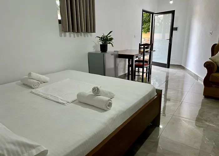 Villa Laura *
