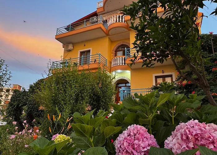 Villa Laura